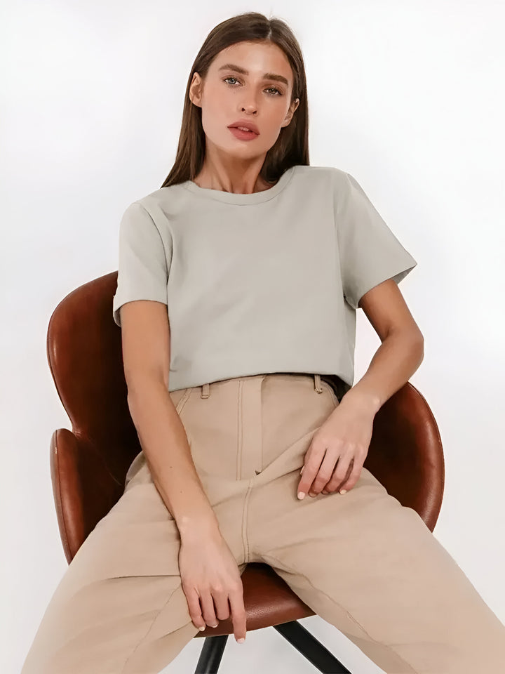 Novezzi™ | Lila Essentials Tee